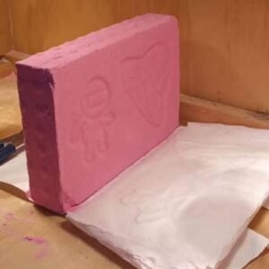 Alternative view of Pink Cocaine